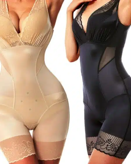 Femmes portant une combinaison sous-vêtement gaine amincissante noire ou beige.