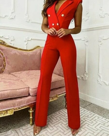 Combinaison rouge pantalon et buste habillée à épaulettes pour modèle femme.