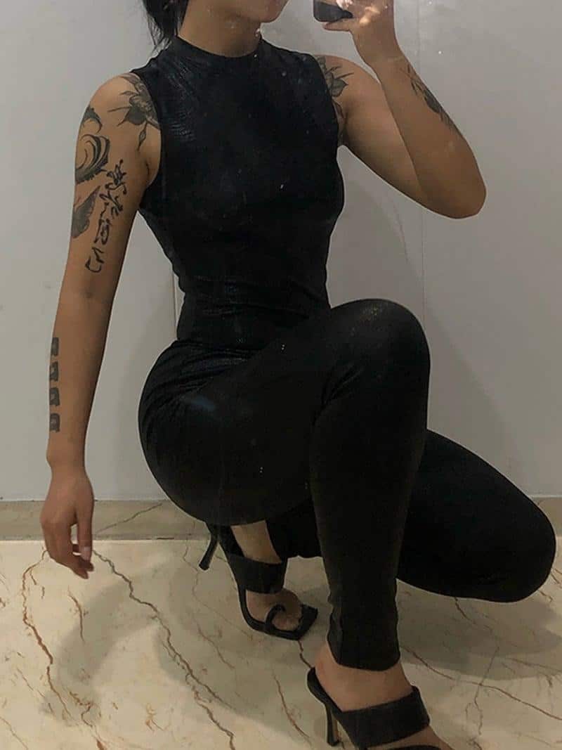 Combinaison Moulante En Cuir Synth tique Luisante Noire combinaison-moulante-en-cuir-synth-tique-luisante-noire