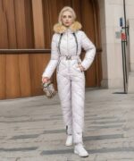 Combinaison de ski femme une pièce avec capuche à fourrure • Ma Combi